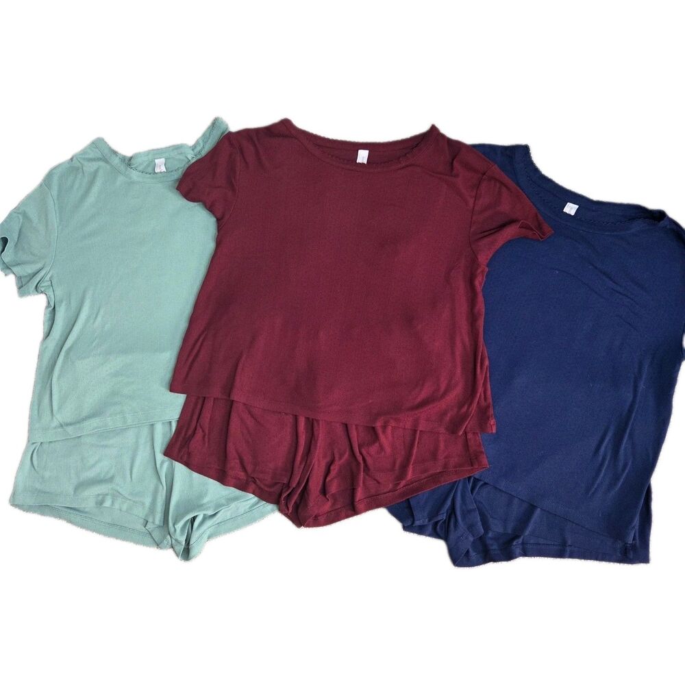 Auden Women’s Lot of 3 Pairs Two Piece Short Pajama Set, Size M Blue Green Red